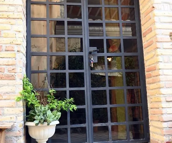 La Casa Di Flora * Спольторе