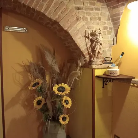 Lägenhet La Casa Di Flora
